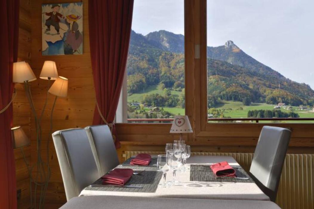 Hotel Plein Soleil Vacheresse Kültér fotó