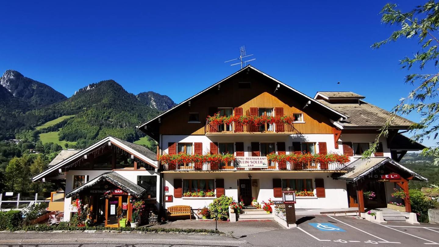 Hotel Plein Soleil Vacheresse Kültér fotó