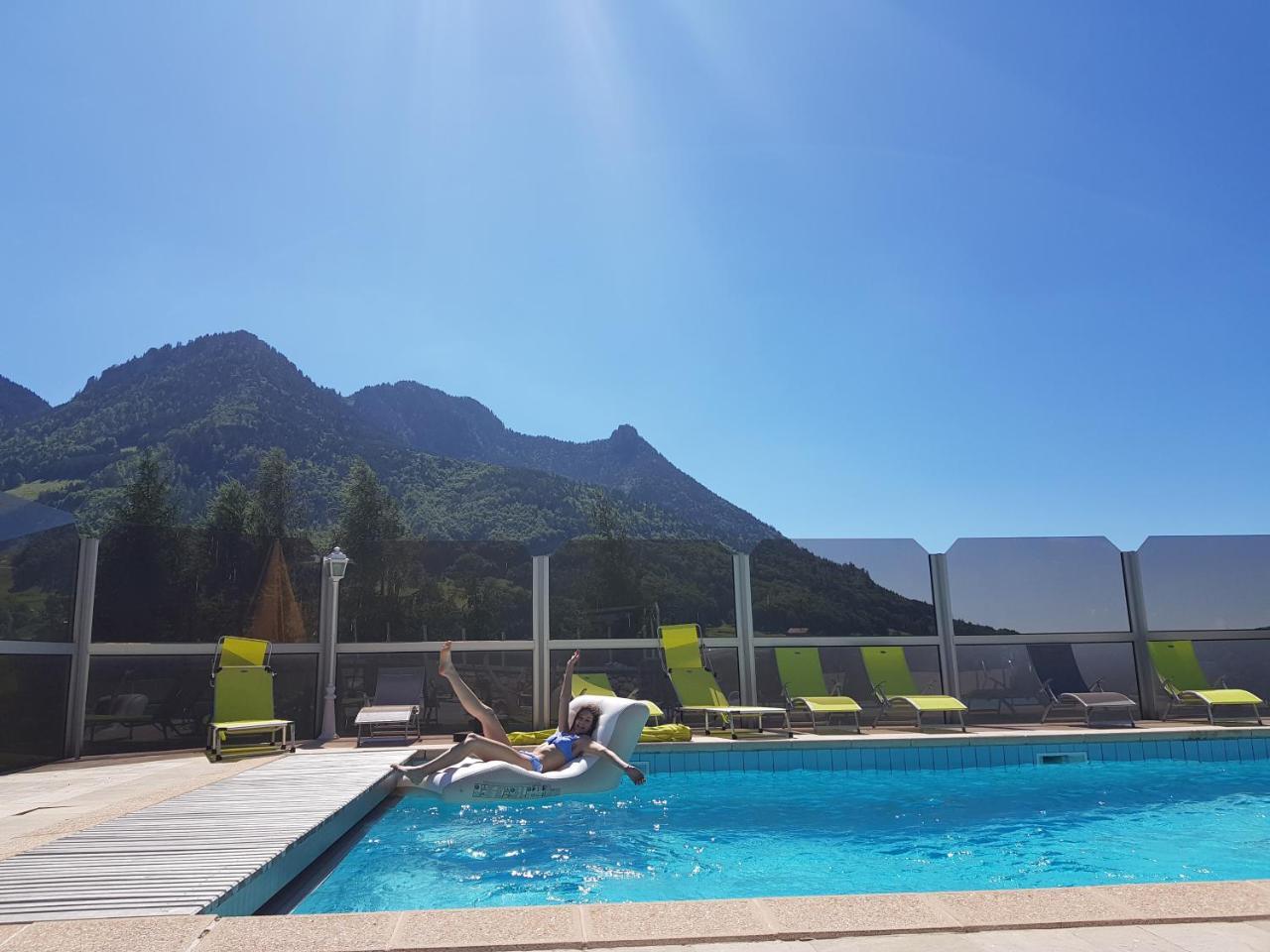 Hotel Plein Soleil Vacheresse Kültér fotó