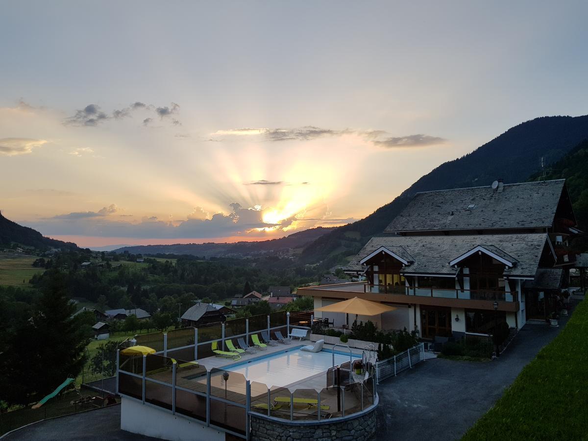 Hotel Plein Soleil Vacheresse Kültér fotó
